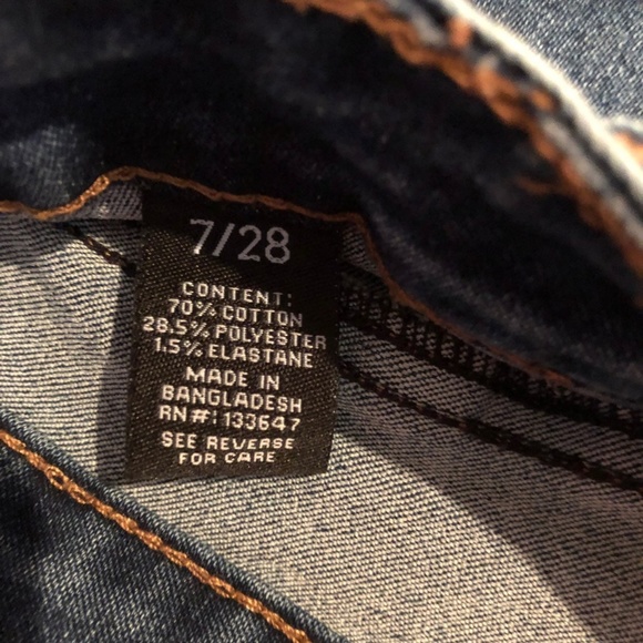 Celebrity Pink Skinny Jeans - Picture 3 of 7